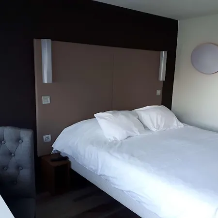 Hotel Campanile Sablé-sur-sarthe Vion 3*