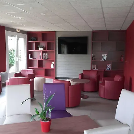 Campanile Sablé-sur-sarthe Vion 3*