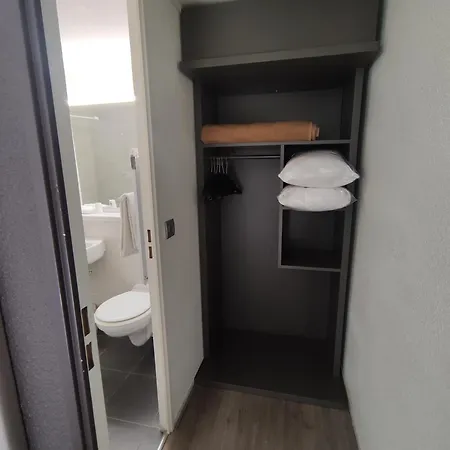 Hotel Campanile Vion Sable-sur-Sarthe