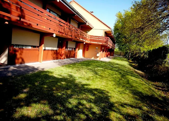 Hotel Campanile Vion Sable-sur-Sarthe