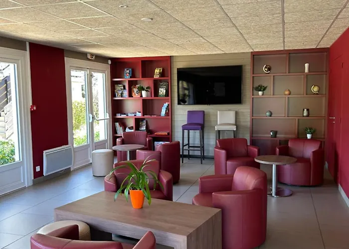 Campanile Vion Hotel 3*