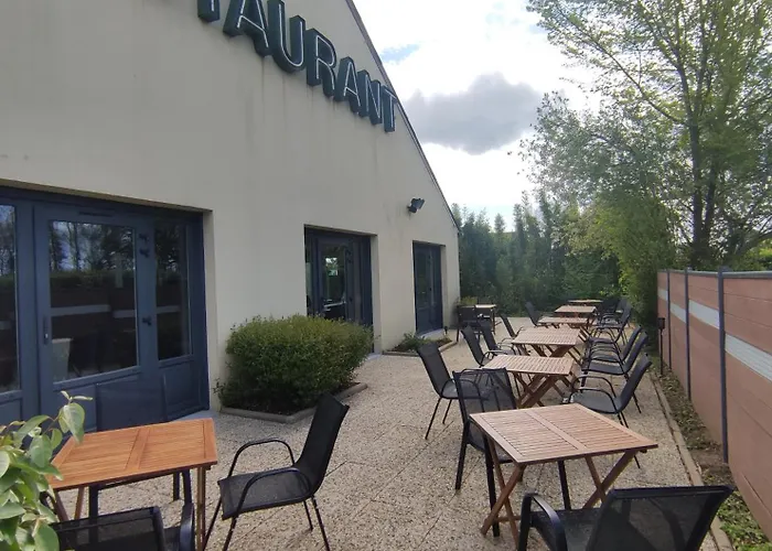 Campanile Vion 호텔 3*